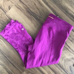 Lululemon Capris 🍋